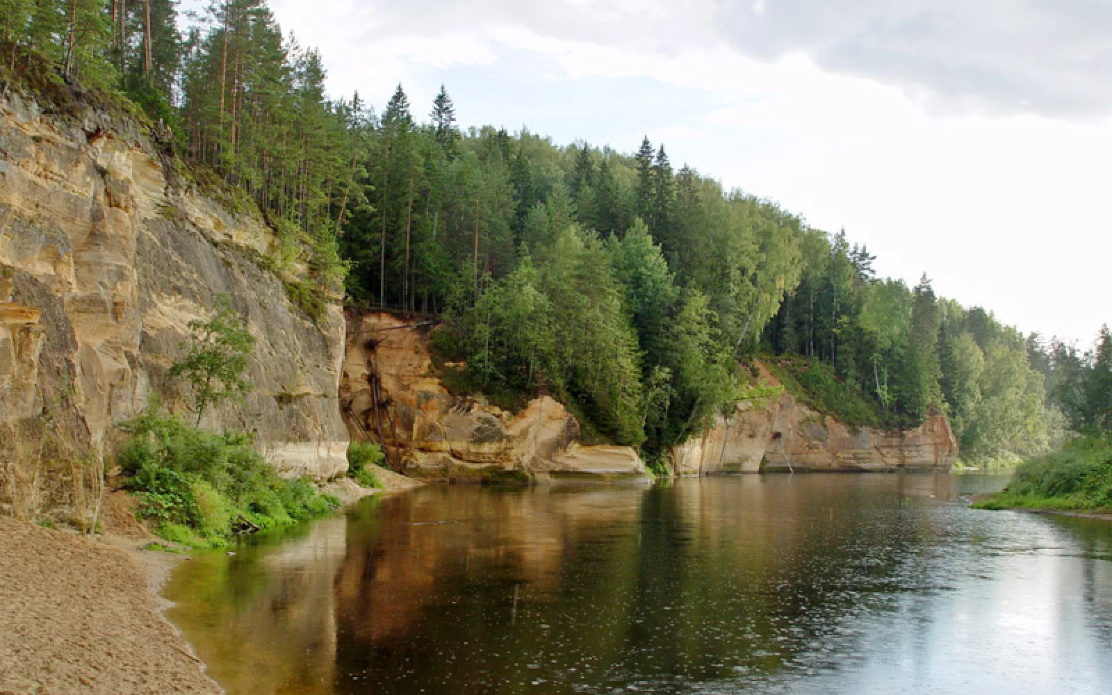 Sandstone cliffs beside the Gauja River