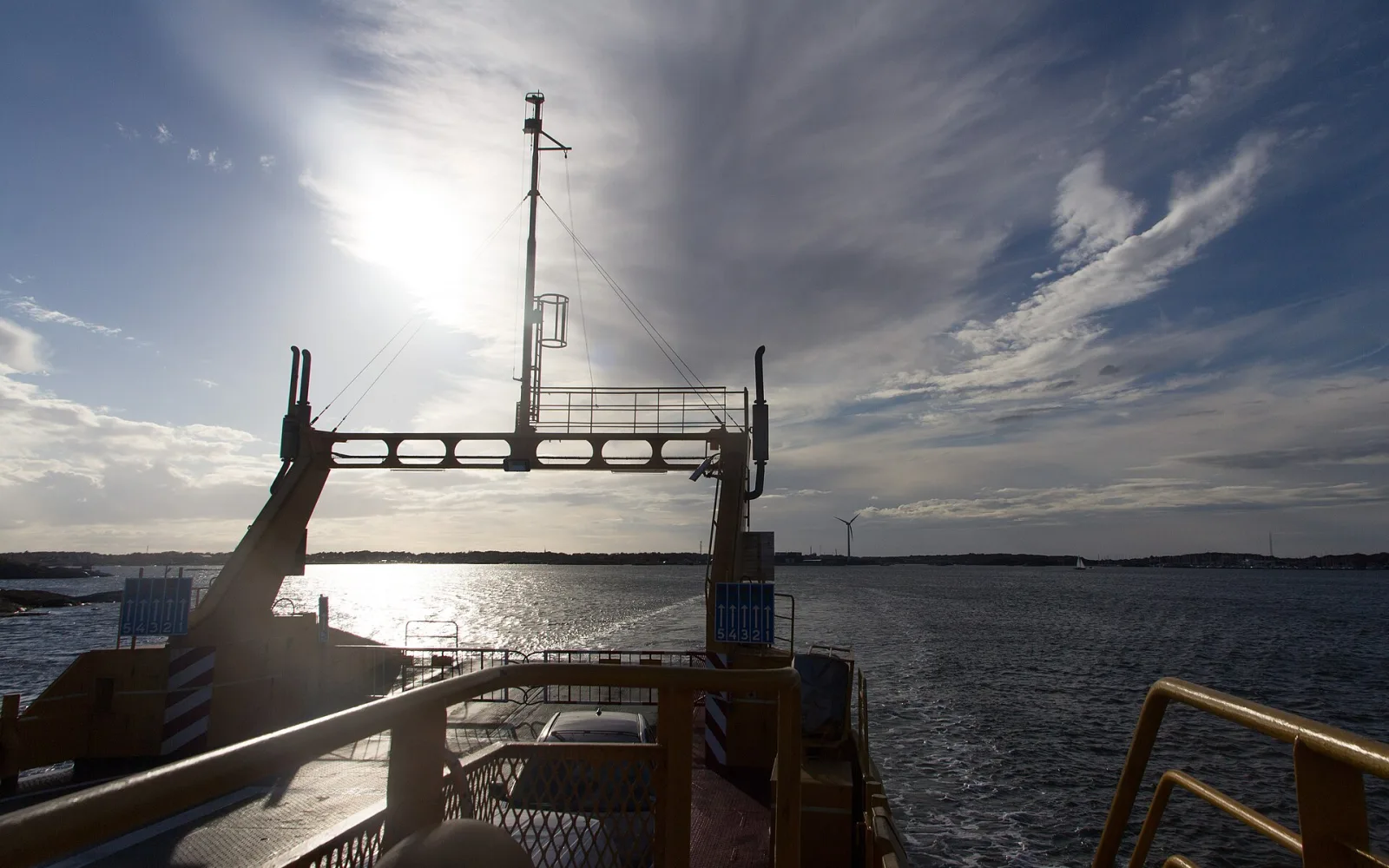 View from the ferry to Öckerö Island, Gothenburg - panoramio