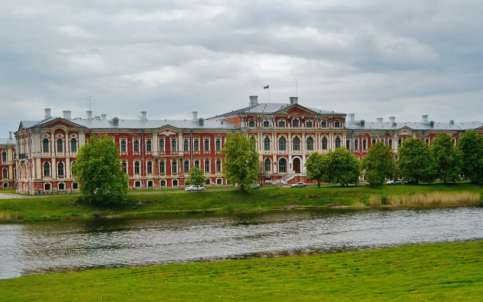Jelgava Palace beside the Lielupe