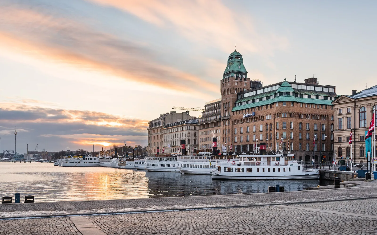 Nybrokajen Blasieholmen Stockholm 2016 01