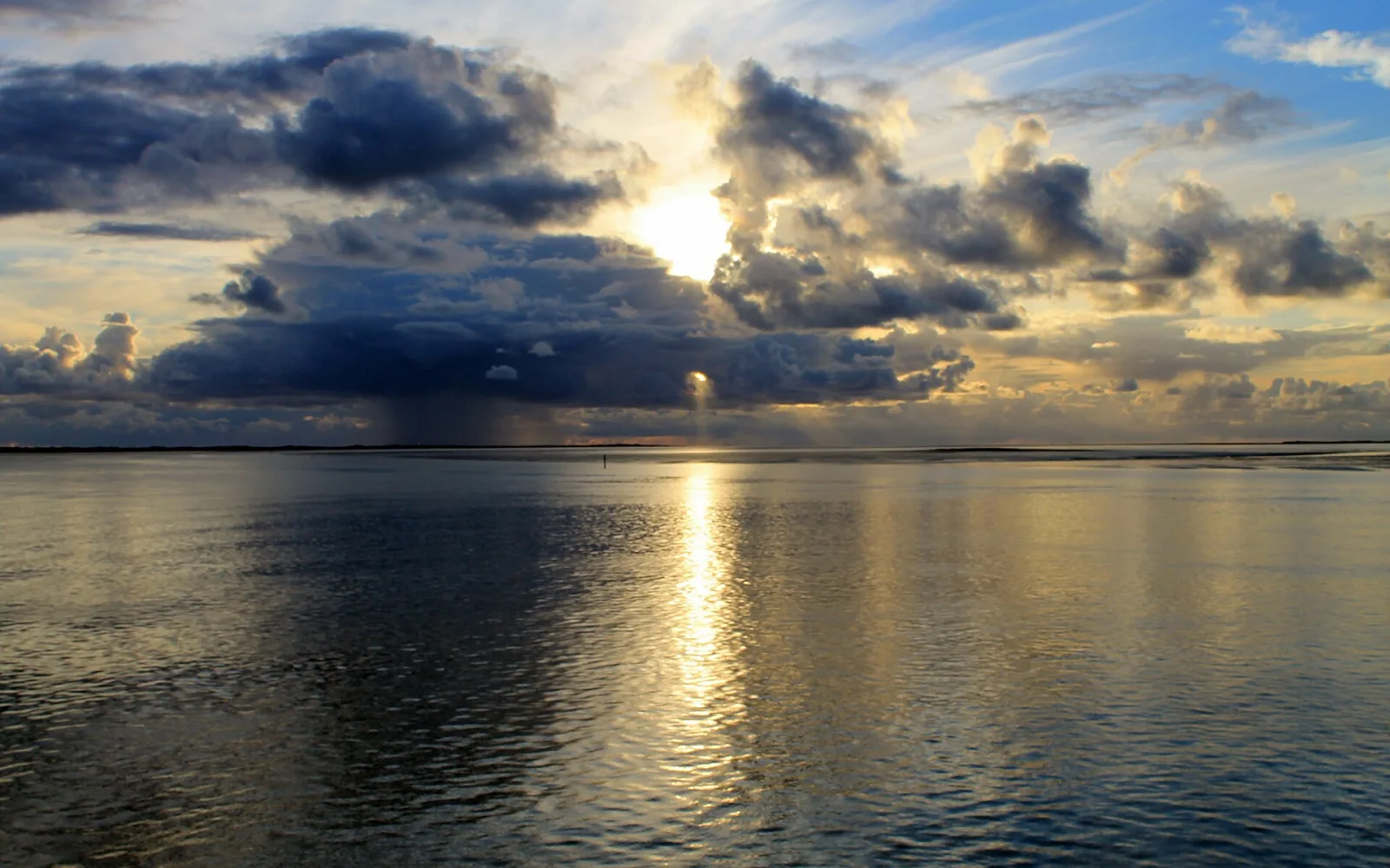 The waters off the south coast of Rømø