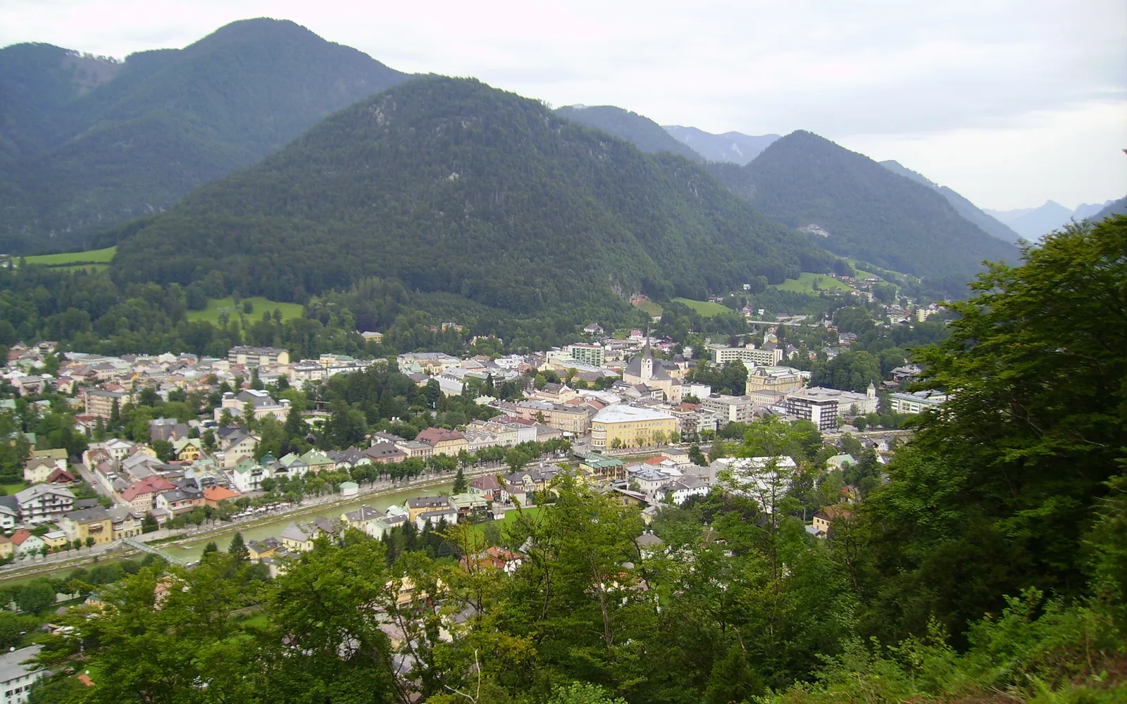 Bad Ischl and its Alpine surroundings in the Salzkammergut