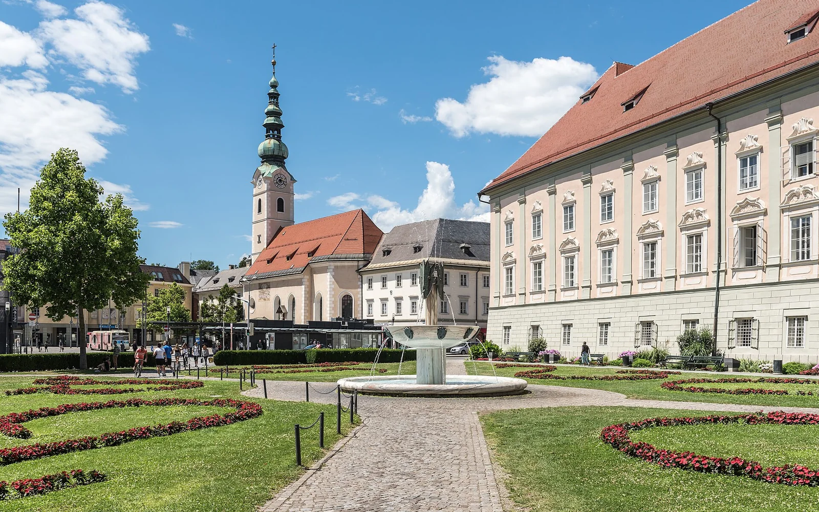 Renaissance arcades at the Landhaus in Klagenfurt