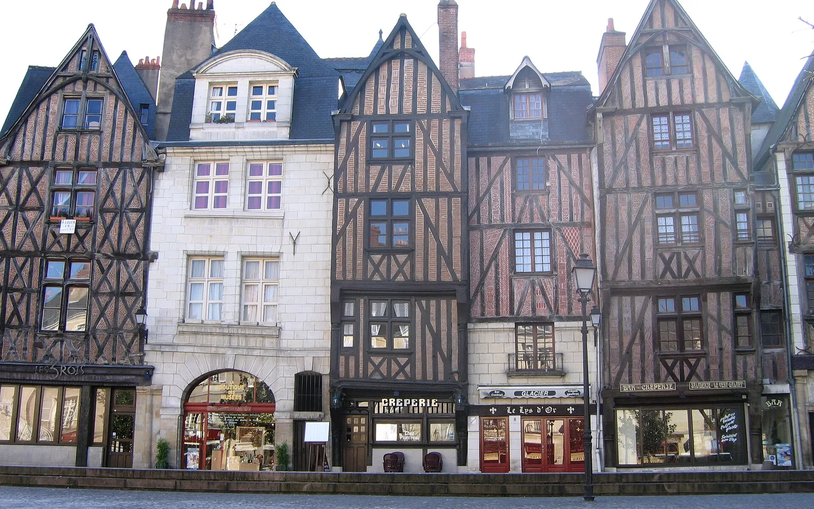 Tours travel view