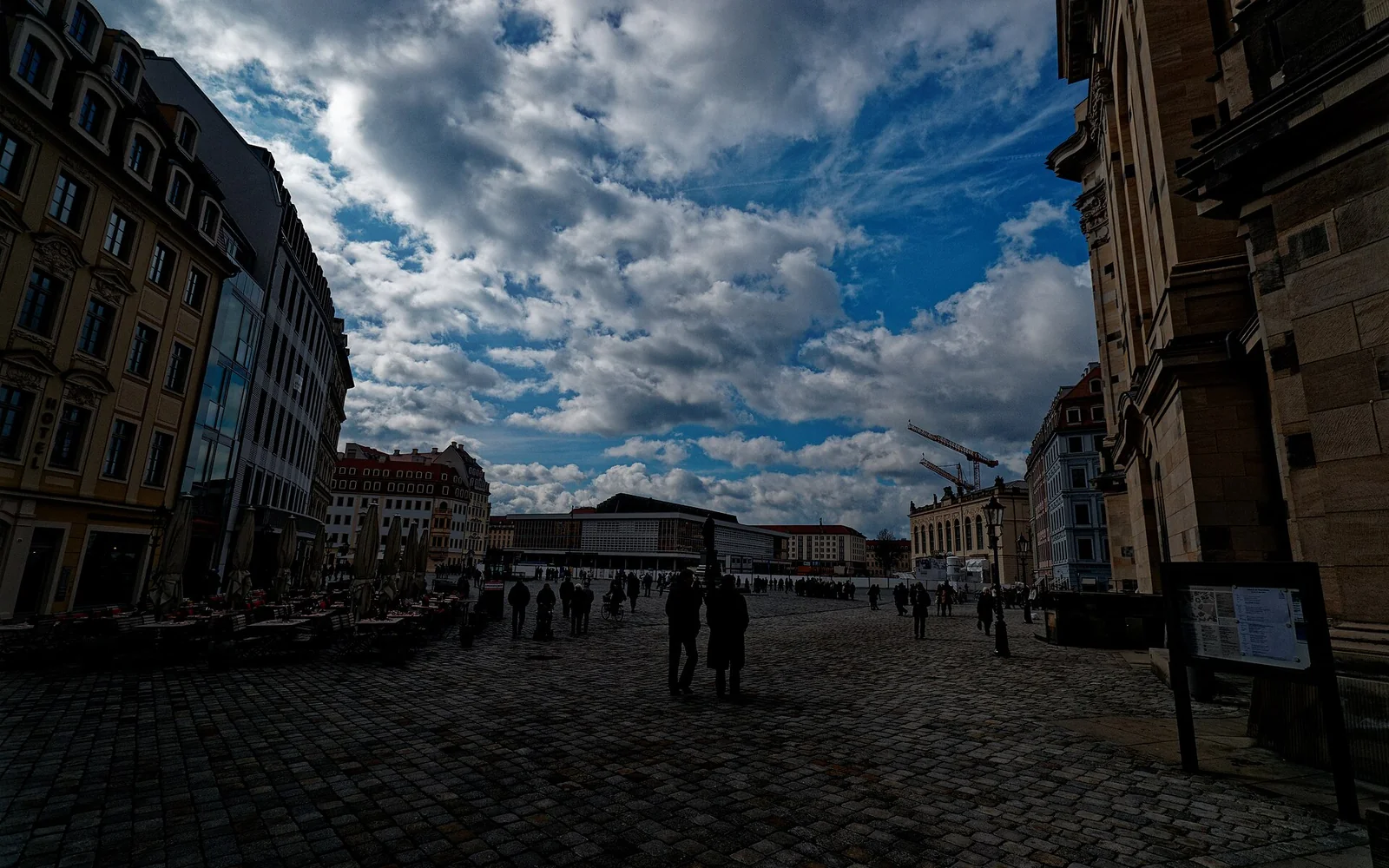 The Frauenkirche above Neumarkt in Dresden