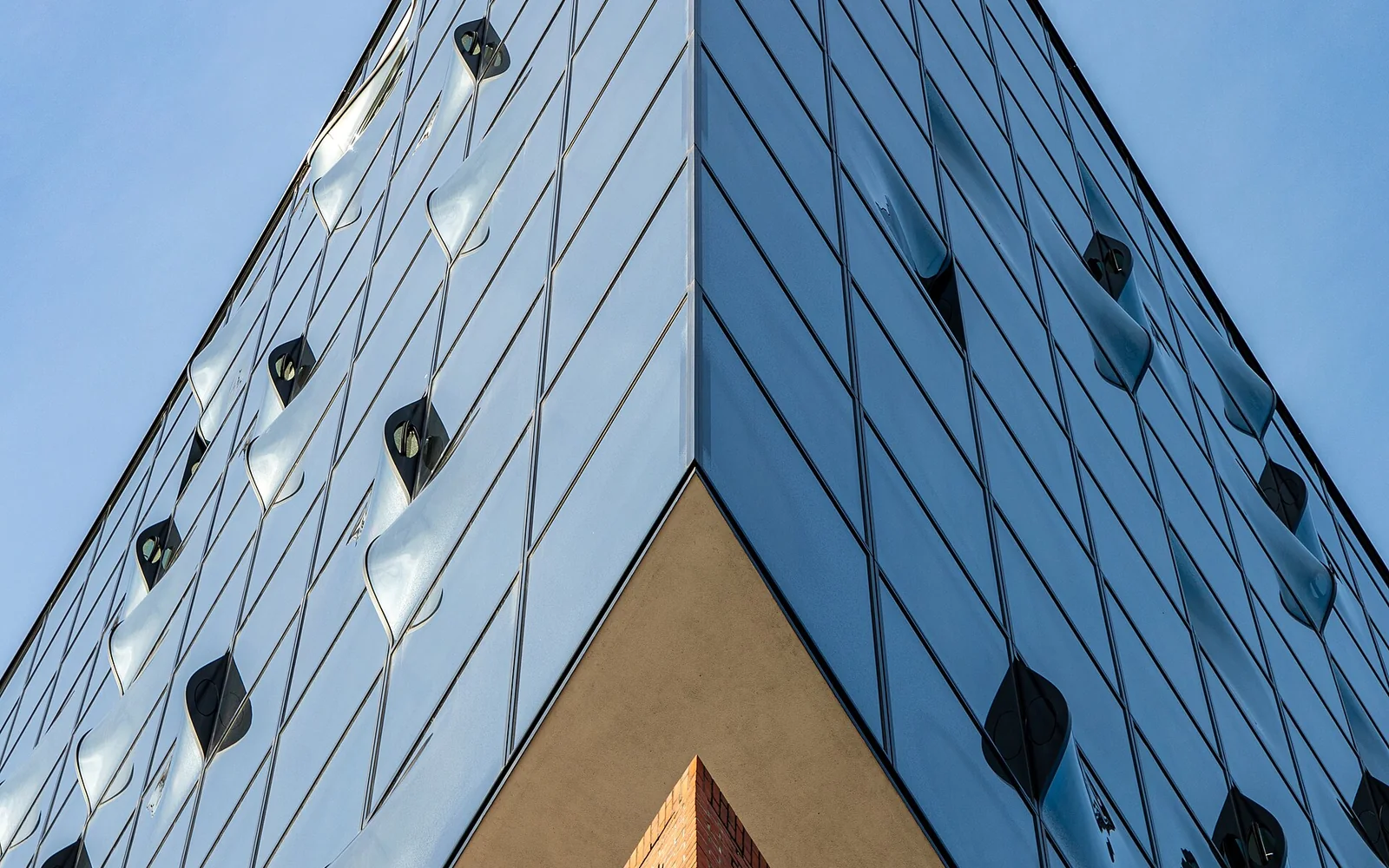 The Elbphilharmonie beside Hamburg harbour