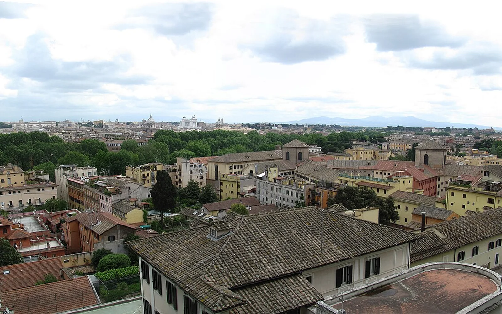 Rooftops and historic buildings in Rome's Trastevere district