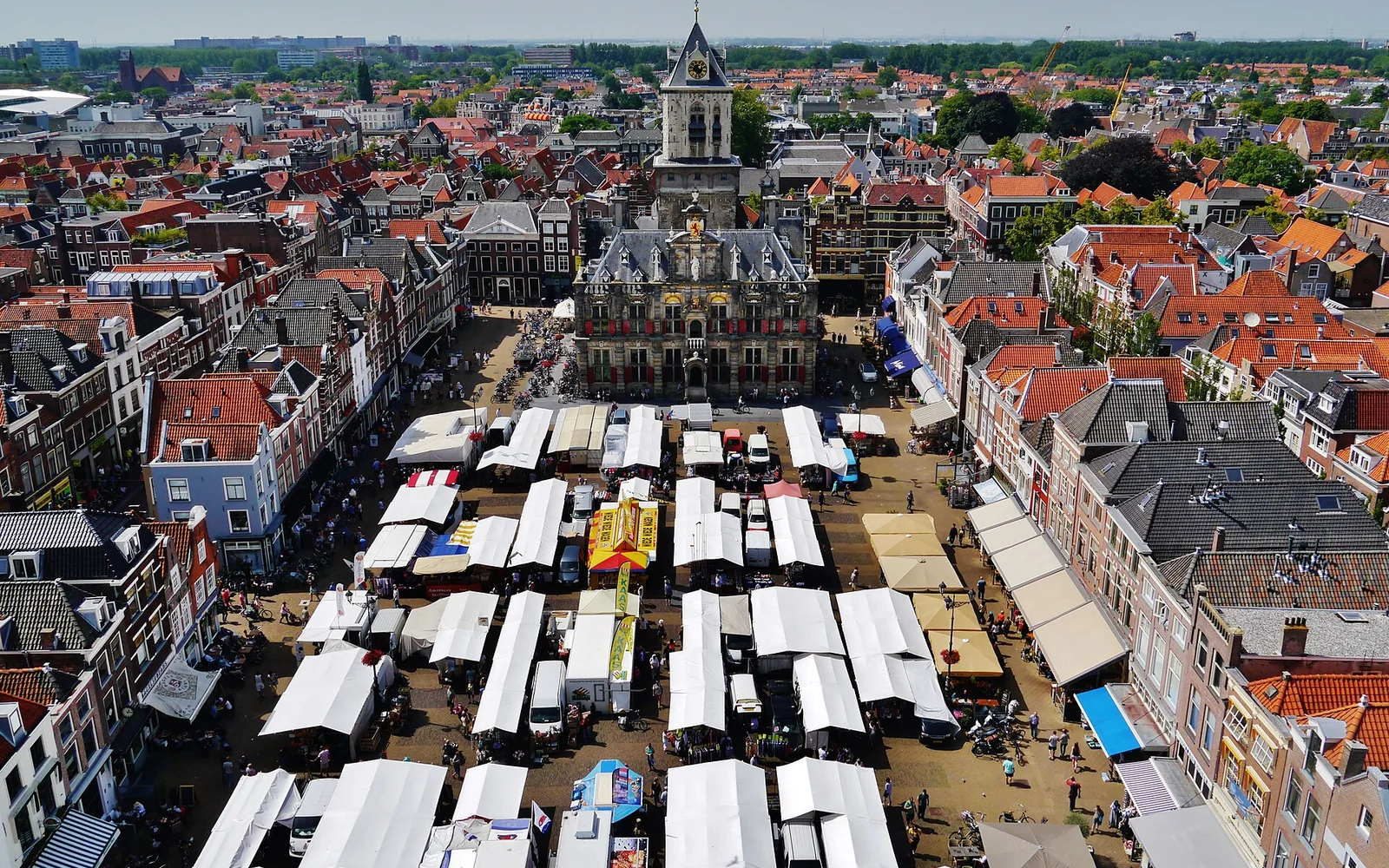 Delft's Markt square seen from the Nieuwe Kerk