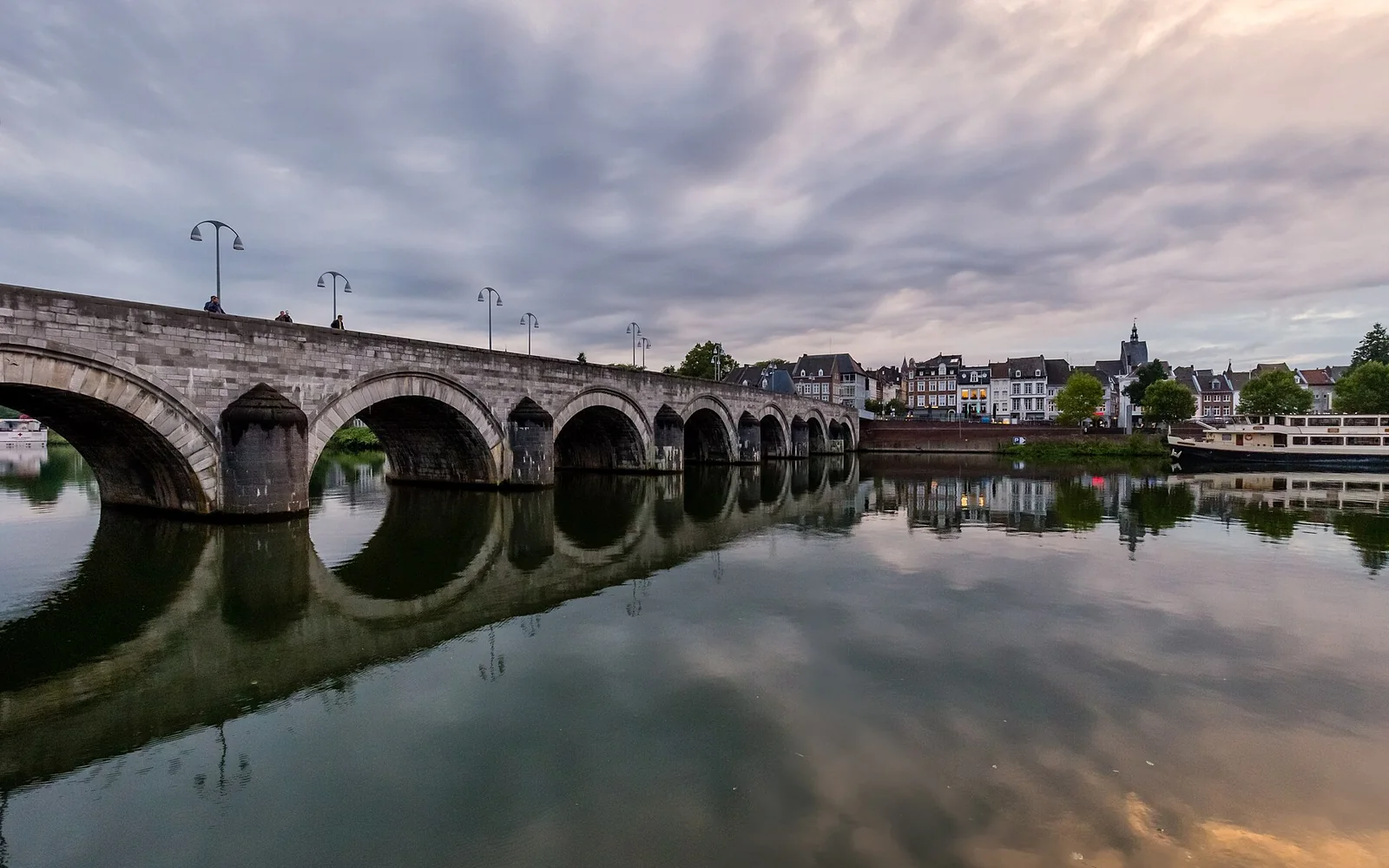 The Sint Servaas bridge crossing the Meuse in Maastricht