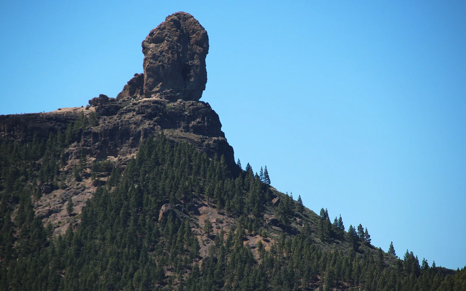 Roque Nublo in the mountainous centre of Gran Canaria