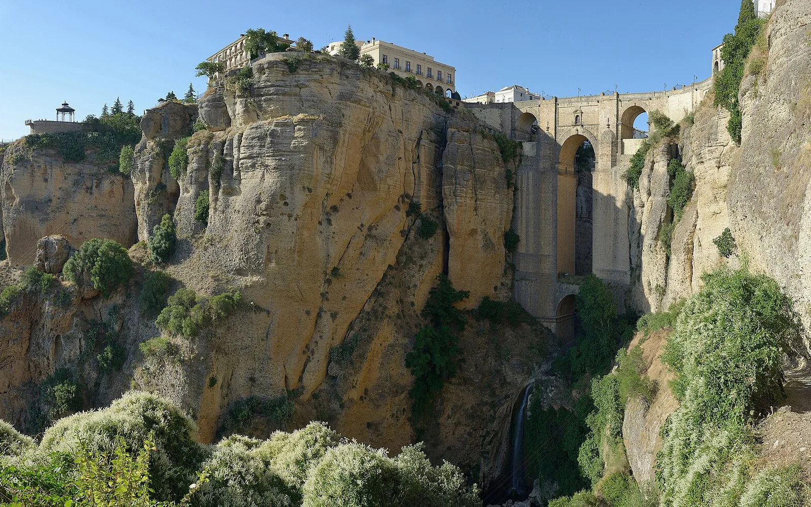 Puente Nuevo spanning the gorge in Ronda